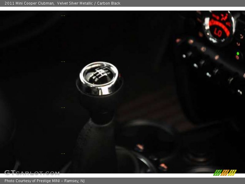 Velvet Silver Metallic / Carbon Black 2011 Mini Cooper Clubman