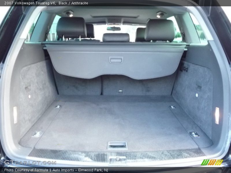 Black / Anthracite 2007 Volkswagen Touareg V6
