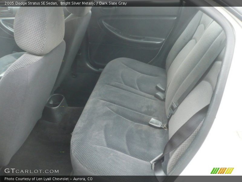 Bright Silver Metallic / Dark Slate Gray 2005 Dodge Stratus SE Sedan