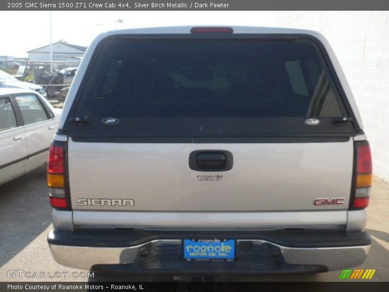 Silver Birch Metallic / Dark Pewter 2005 GMC Sierra 1500 Z71 Crew Cab 4x4