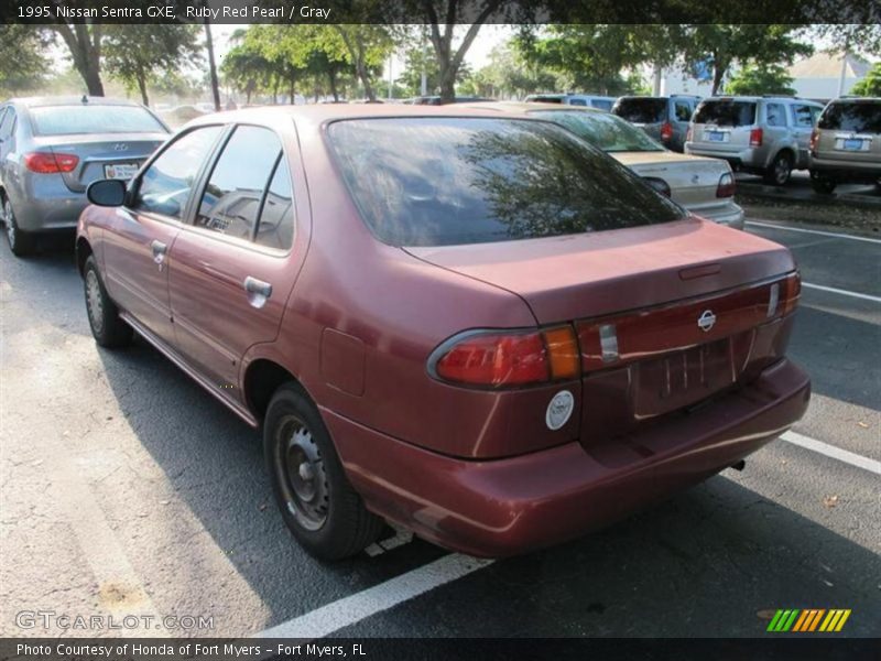 Ruby Red Pearl / Gray 1995 Nissan Sentra GXE