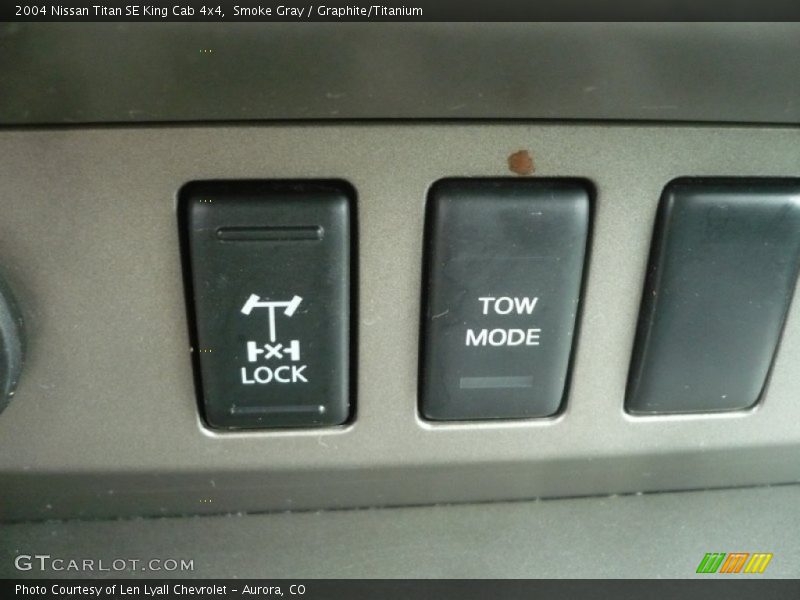 Smoke Gray / Graphite/Titanium 2004 Nissan Titan SE King Cab 4x4