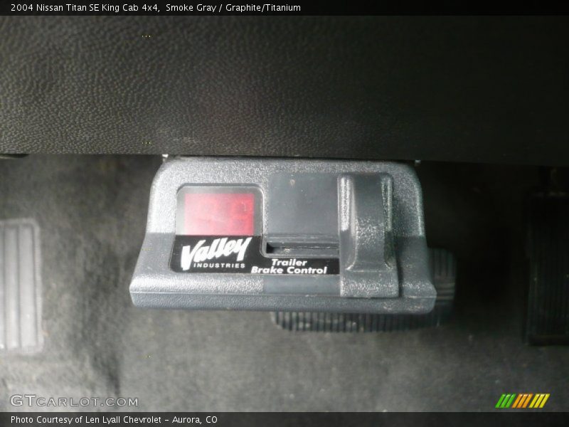 Smoke Gray / Graphite/Titanium 2004 Nissan Titan SE King Cab 4x4