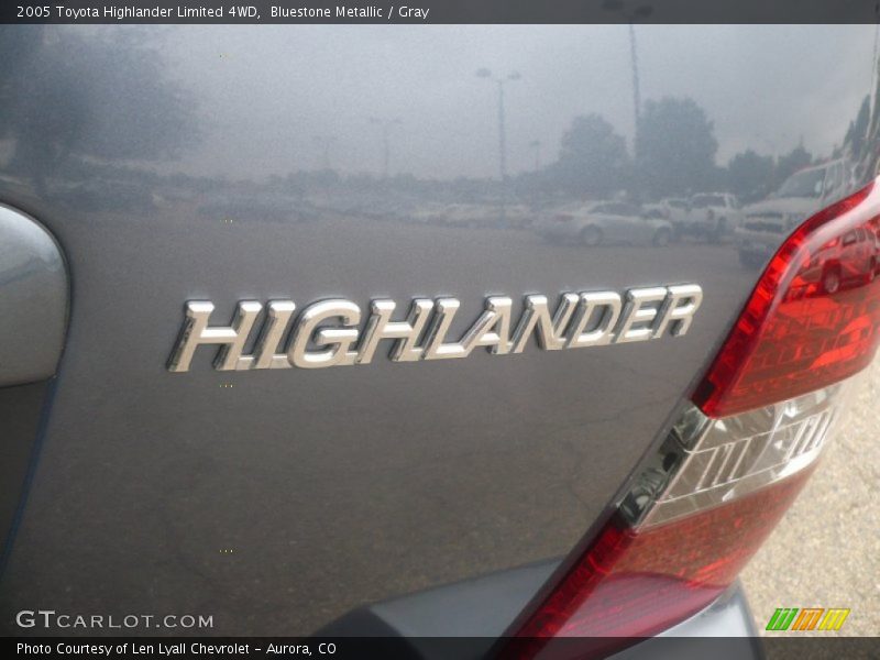 Bluestone Metallic / Gray 2005 Toyota Highlander Limited 4WD