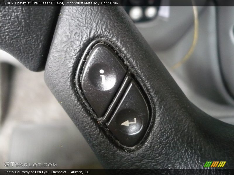 Moondust Metallic / Light Gray 2007 Chevrolet TrailBlazer LT 4x4