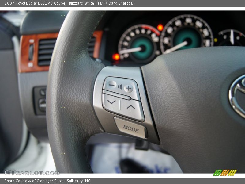 Controls of 2007 Solara SLE V6 Coupe