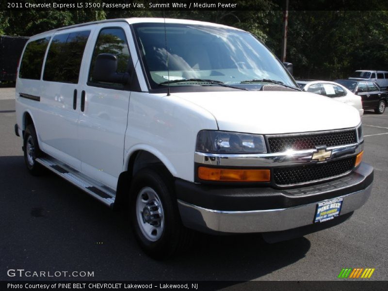Summit White / Medium Pewter 2011 Chevrolet Express LS 3500 Passenger Van