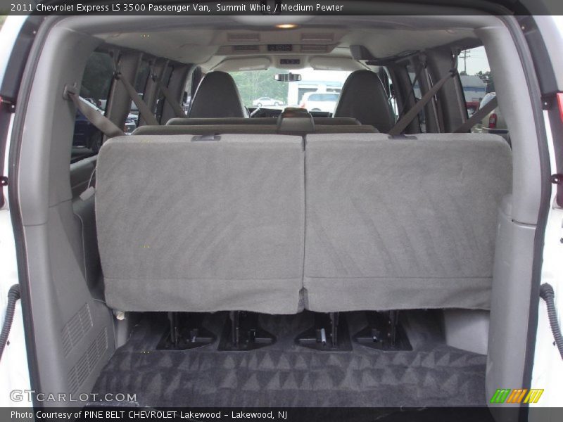 Summit White / Medium Pewter 2011 Chevrolet Express LS 3500 Passenger Van