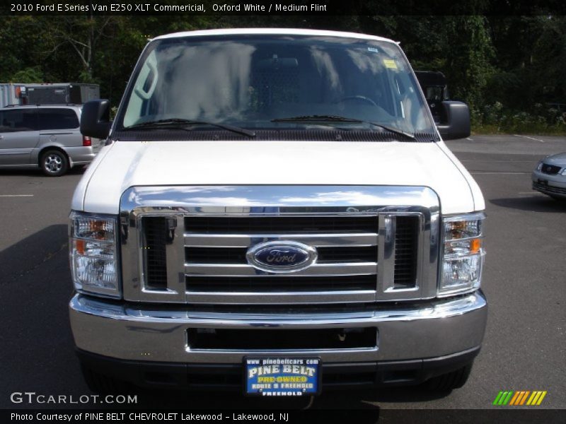 Oxford White / Medium Flint 2010 Ford E Series Van E250 XLT Commericial
