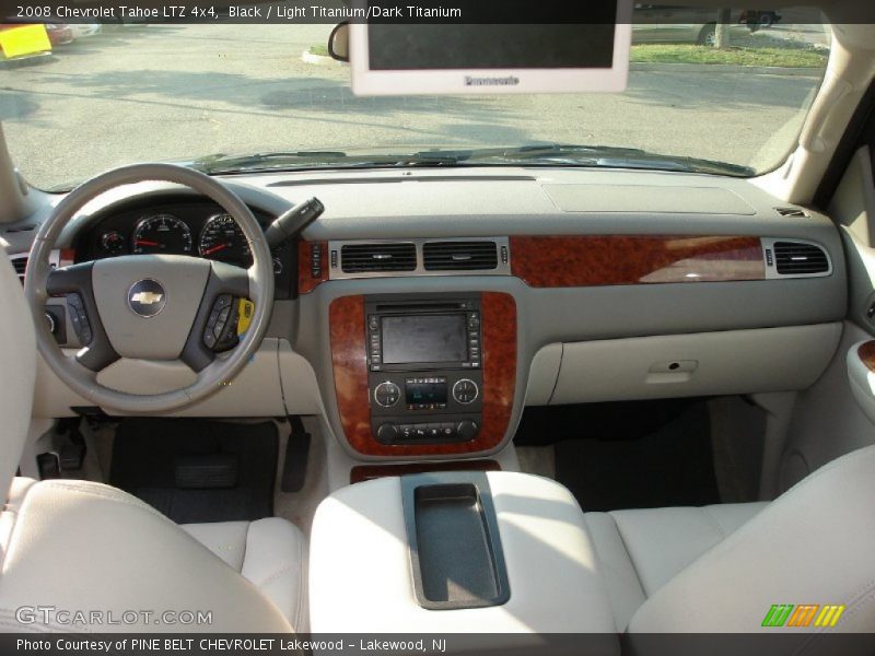 Dashboard of 2008 Tahoe LTZ 4x4