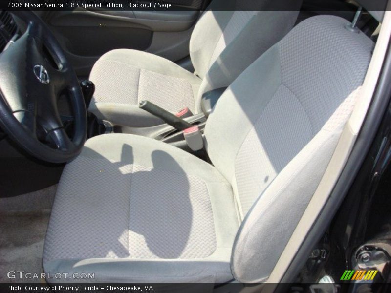 Blackout / Sage 2006 Nissan Sentra 1.8 S Special Edition