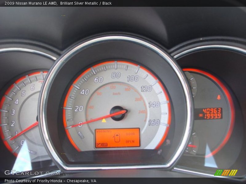 Brilliant Silver Metallic / Black 2009 Nissan Murano LE AWD