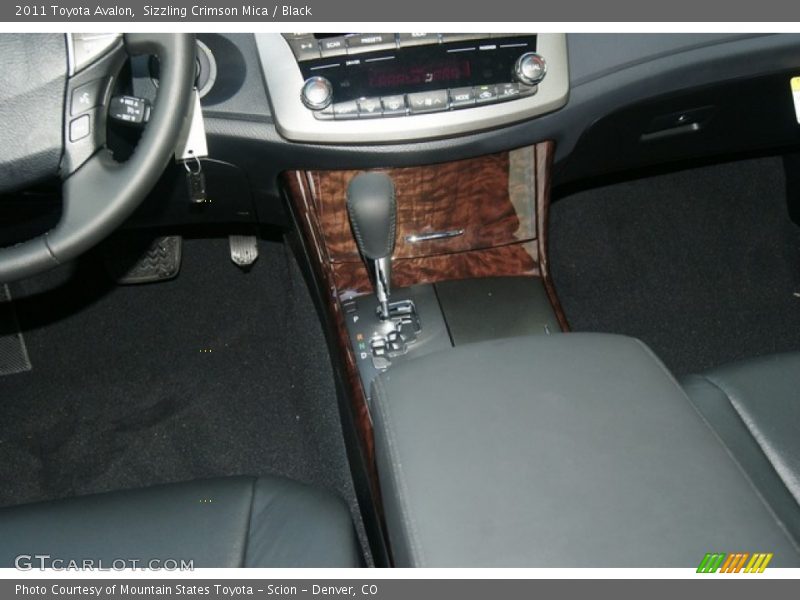Sizzling Crimson Mica / Black 2011 Toyota Avalon