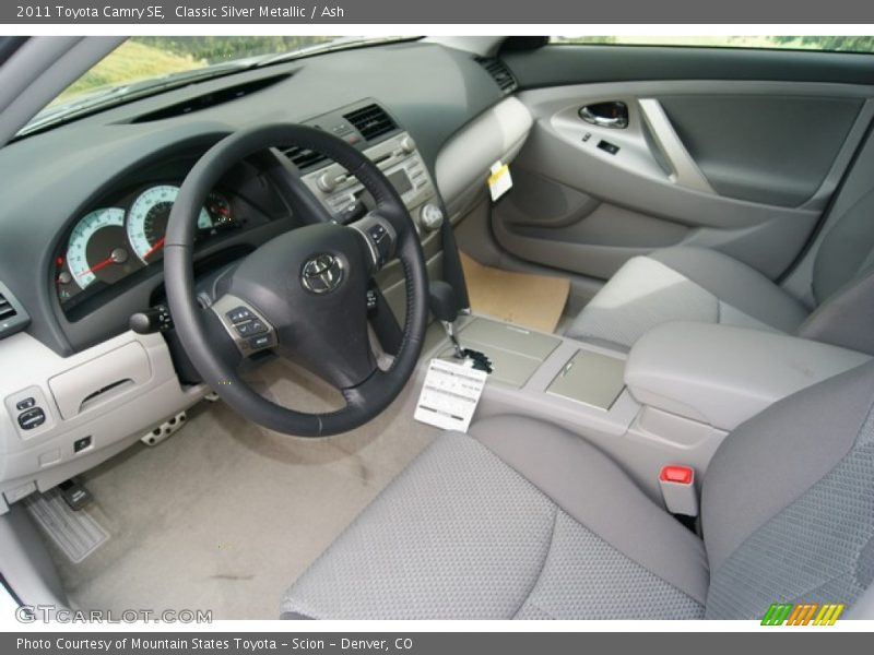 Classic Silver Metallic / Ash 2011 Toyota Camry SE