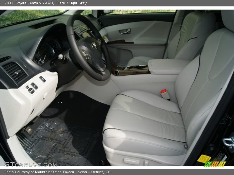 Black / Light Gray 2011 Toyota Venza V6 AWD