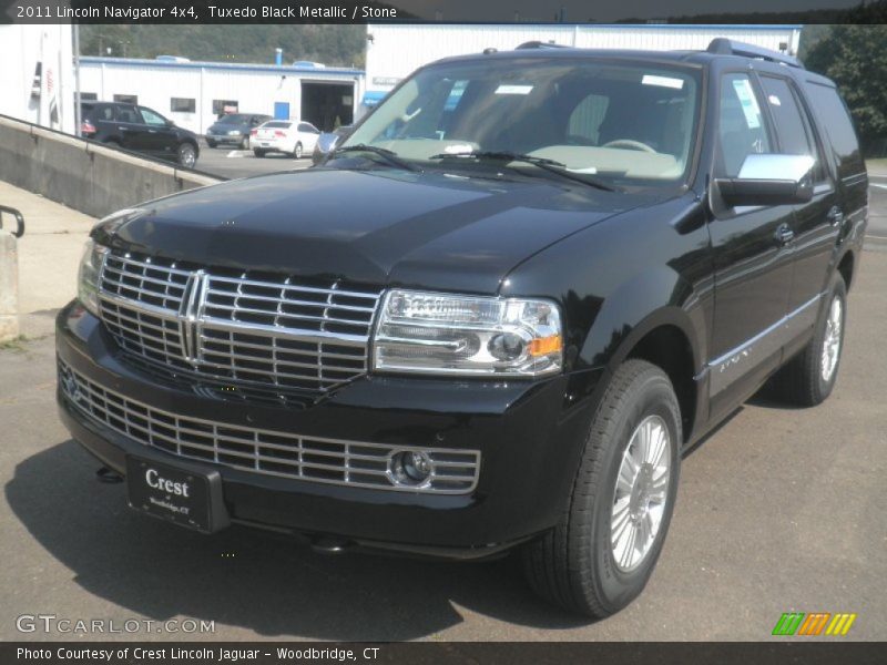 Tuxedo Black Metallic / Stone 2011 Lincoln Navigator 4x4