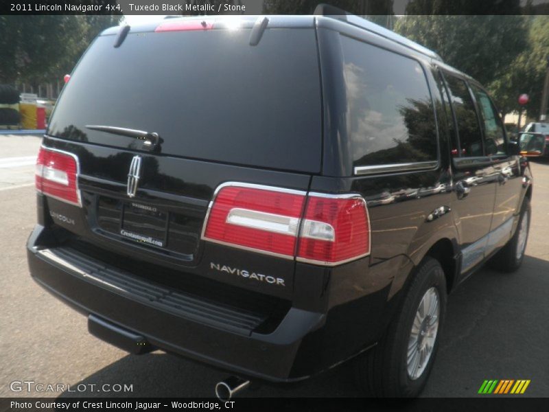 Tuxedo Black Metallic / Stone 2011 Lincoln Navigator 4x4