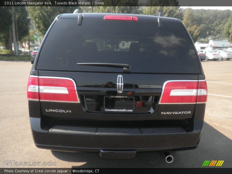 Tuxedo Black Metallic / Stone 2011 Lincoln Navigator 4x4