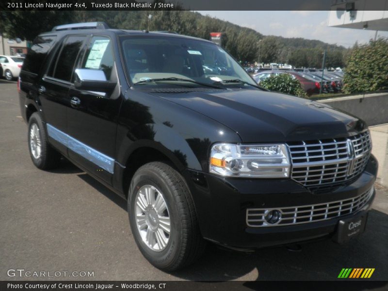 Tuxedo Black Metallic / Stone 2011 Lincoln Navigator 4x4