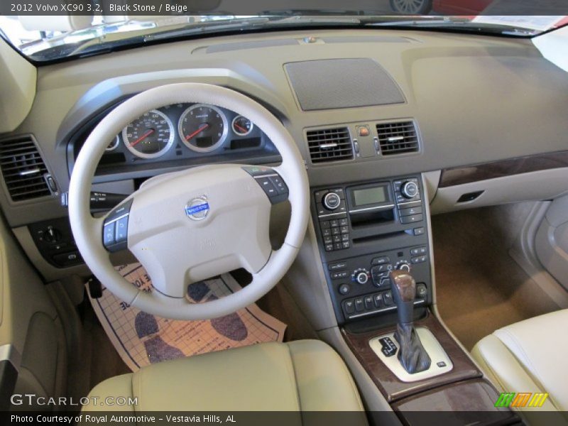 Dashboard of 2012 XC90 3.2