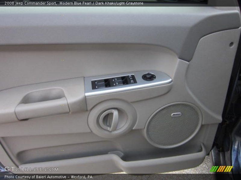 Door Panel of 2008 Commander Sport