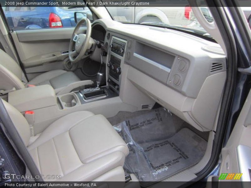  2008 Commander Sport Dark Khaki/Light Graystone Interior