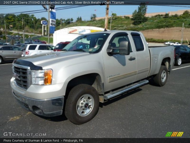 Front 3/4 View of 2007 Sierra 2500HD SLE Extended Cab 4x4