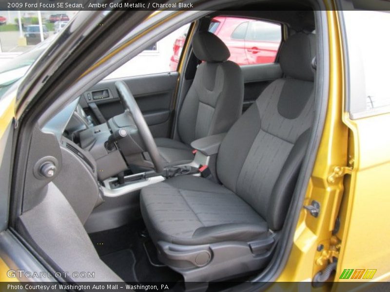 2009 Focus SE Sedan Charcoal Black Interior