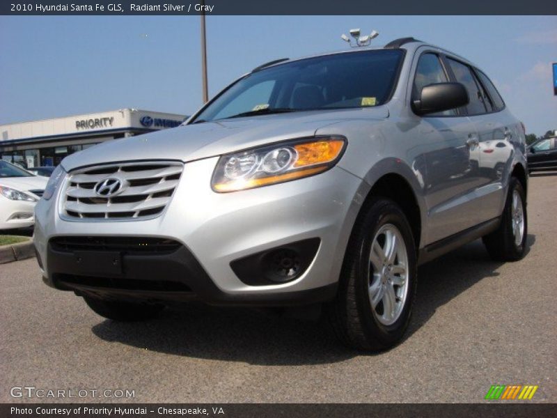 Radiant Silver / Gray 2010 Hyundai Santa Fe GLS