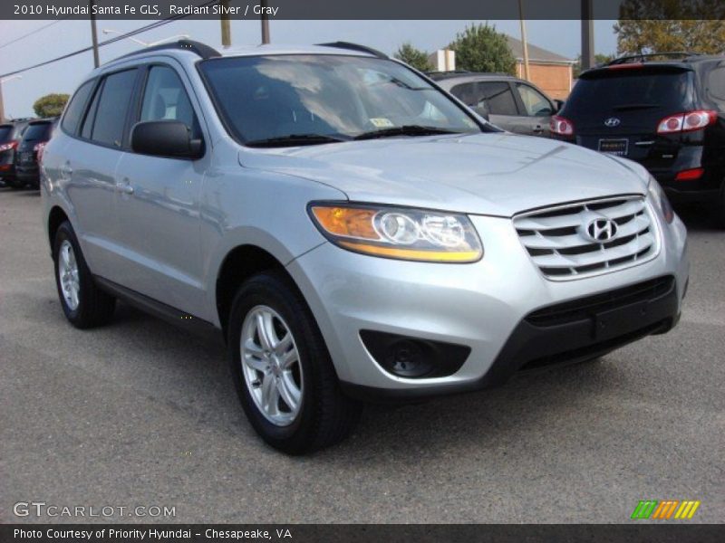 Radiant Silver / Gray 2010 Hyundai Santa Fe GLS