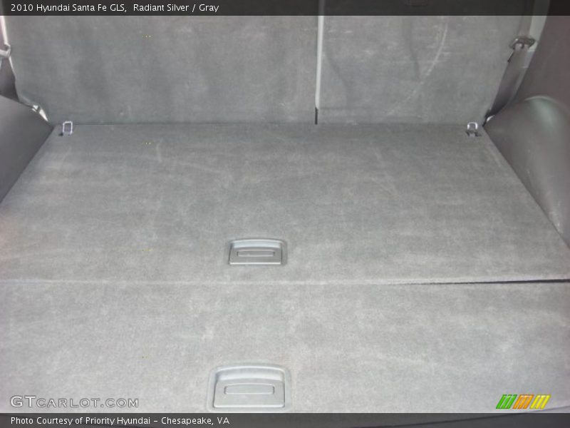 Radiant Silver / Gray 2010 Hyundai Santa Fe GLS