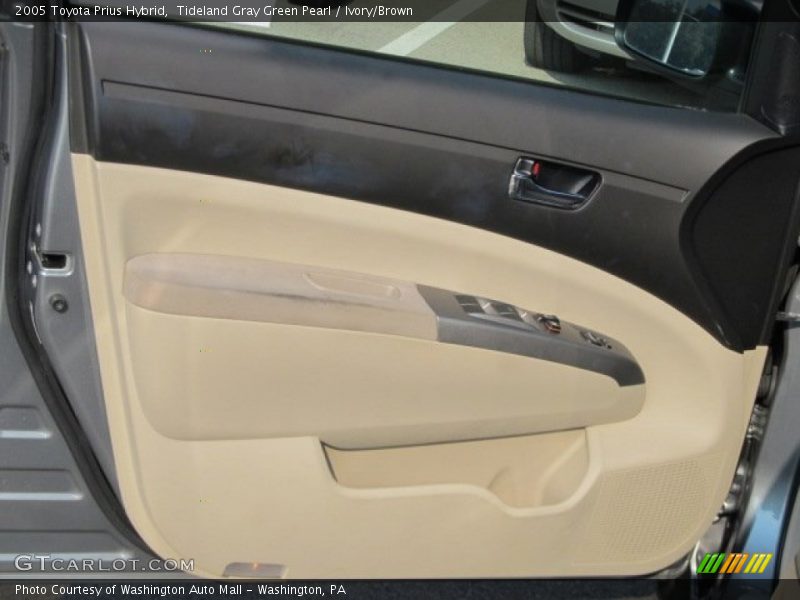 Tideland Gray Green Pearl / Ivory/Brown 2005 Toyota Prius Hybrid