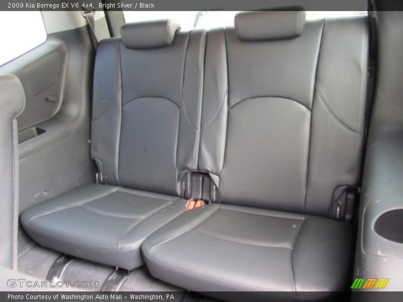  2009 Borrego EX V6 4x4 Black Interior