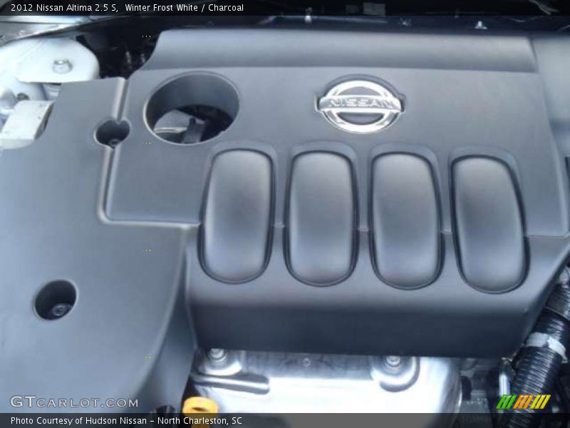 Winter Frost White / Charcoal 2012 Nissan Altima 2.5 S