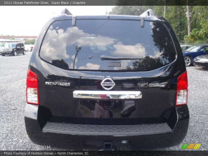 Super Black / Graphite 2011 Nissan Pathfinder Silver