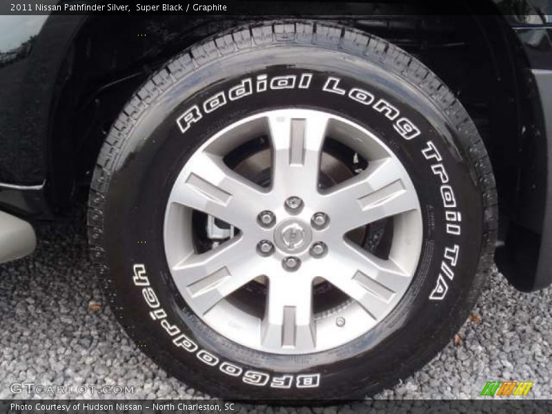 Super Black / Graphite 2011 Nissan Pathfinder Silver
