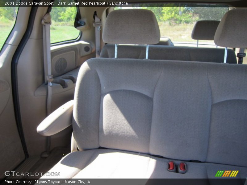 Dark Garnet Red Pearlcoat / Sandstone 2001 Dodge Caravan Sport