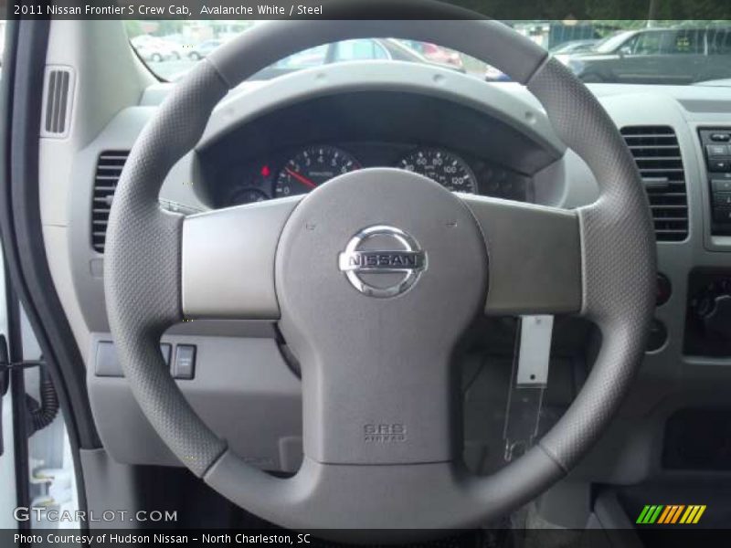 Avalanche White / Steel 2011 Nissan Frontier S Crew Cab