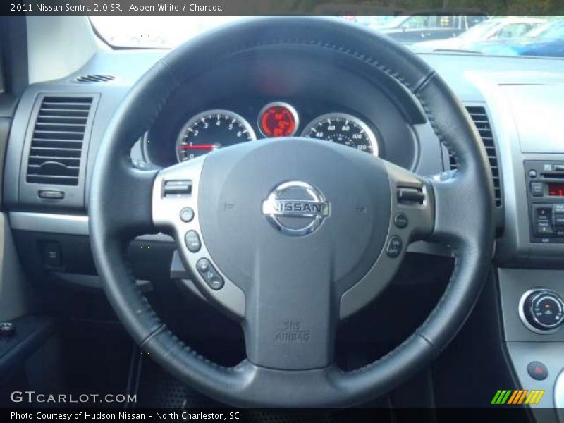 Aspen White / Charcoal 2011 Nissan Sentra 2.0 SR