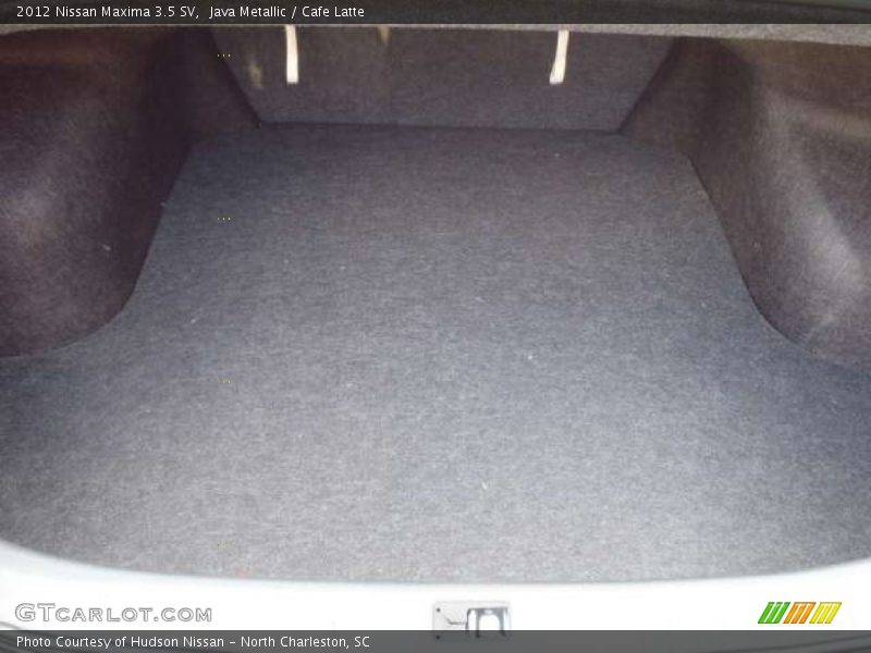  2012 Maxima 3.5 SV Trunk