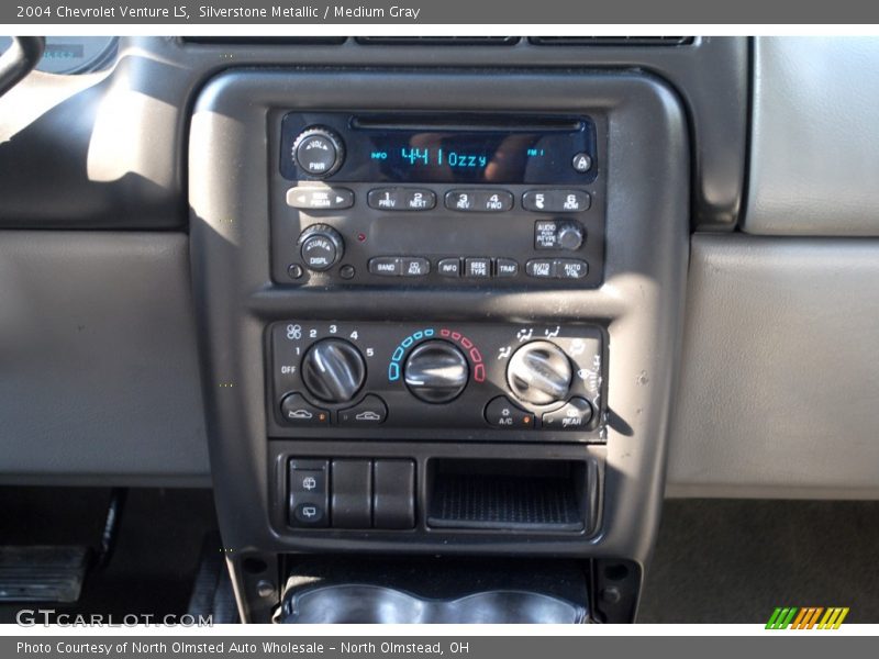 Silverstone Metallic / Medium Gray 2004 Chevrolet Venture LS