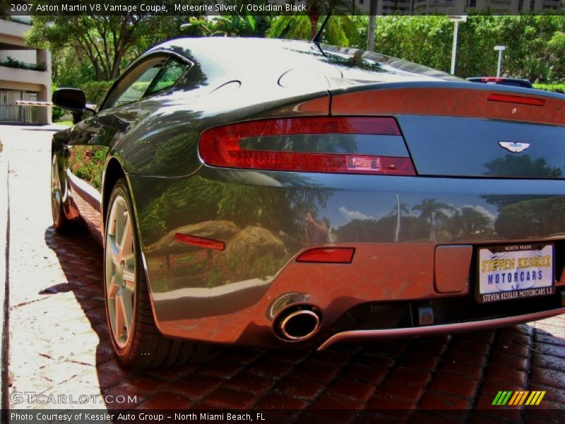 Meteorite Silver / Obsidian Black 2007 Aston Martin V8 Vantage Coupe