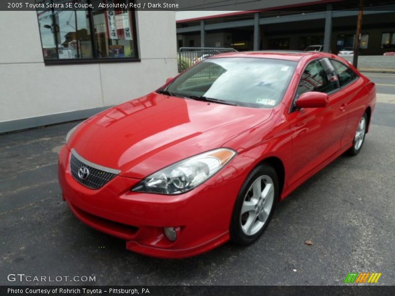 Front 3/4 View of 2005 Solara SE Coupe