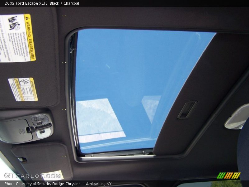 Black / Charcoal 2009 Ford Escape XLT