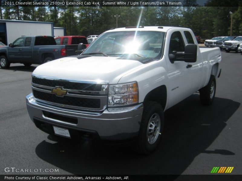 Summit White / Light Titanium/Dark Titanium 2011 Chevrolet Silverado 2500HD Extended Cab 4x4