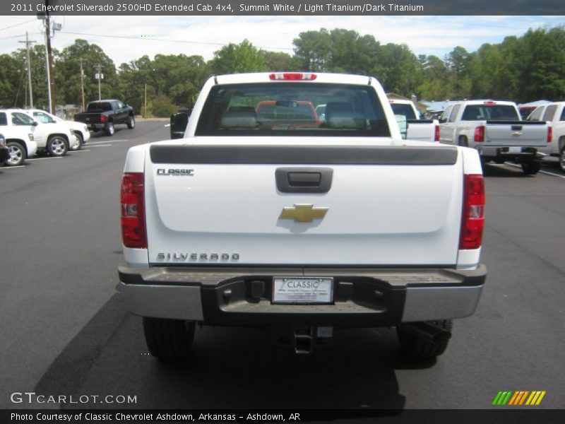 Summit White / Light Titanium/Dark Titanium 2011 Chevrolet Silverado 2500HD Extended Cab 4x4