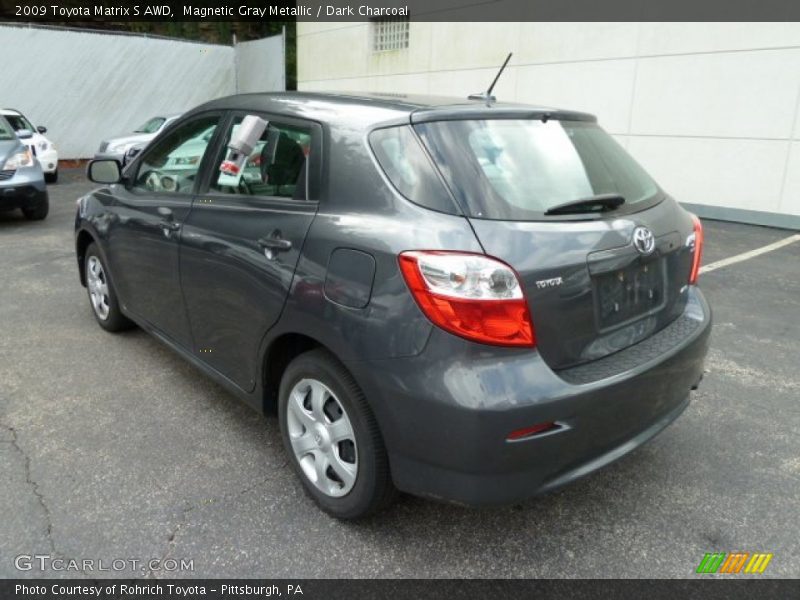 Magnetic Gray Metallic / Dark Charcoal 2009 Toyota Matrix S AWD