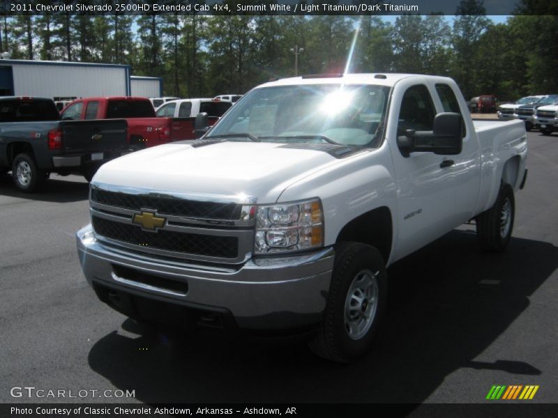 Summit White / Light Titanium/Dark Titanium 2011 Chevrolet Silverado 2500HD Extended Cab 4x4