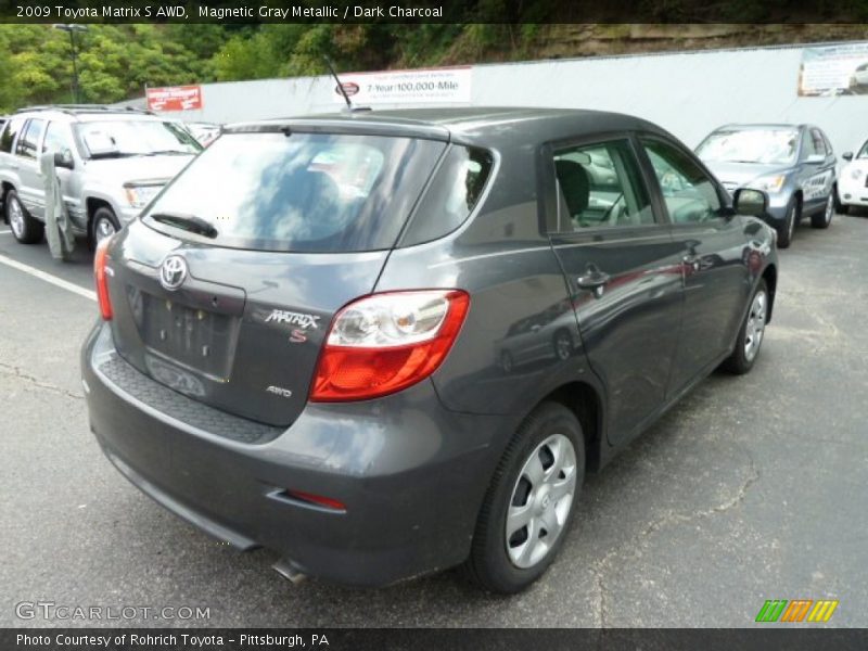 Magnetic Gray Metallic / Dark Charcoal 2009 Toyota Matrix S AWD