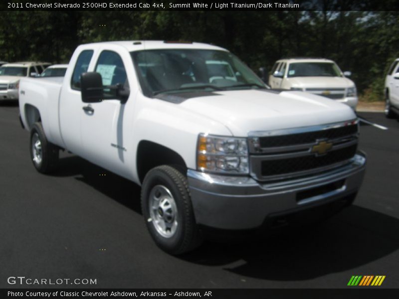 Summit White / Light Titanium/Dark Titanium 2011 Chevrolet Silverado 2500HD Extended Cab 4x4